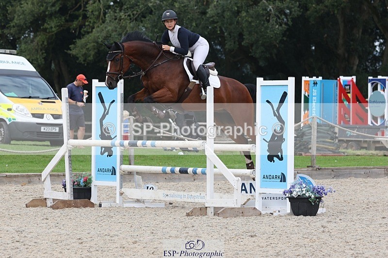 230908-160142-02717 - Cls 8 Snr 1.05m Open