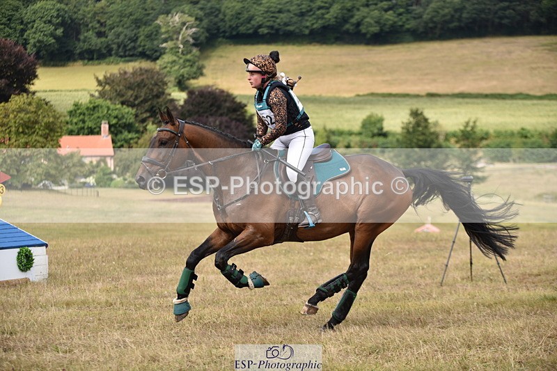 250802A-145846-05360 - F-262-Dominique.Kinnaird-Ainley-COULSTON.CASINO
