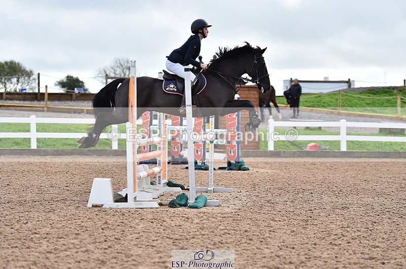 231029A-113240-03067 - Pony Newcomers & 1m Open