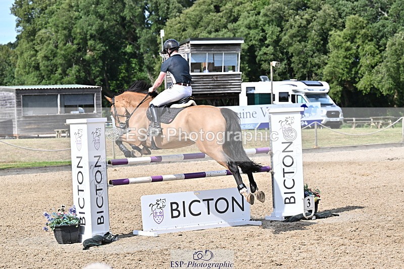 250704A-163848-12095 - Cls 23 Snr Foxhunter