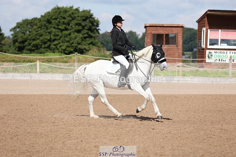 240714A-095357-01628 - Cls 3 A&B Pony BN & 80cm Open