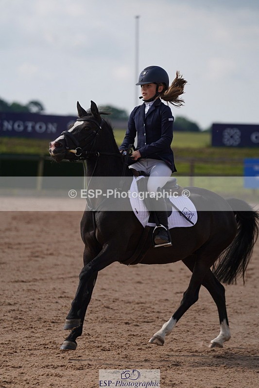 240713A-095406-00137 - Cls 3 A&B Pony BN & 80cm Open