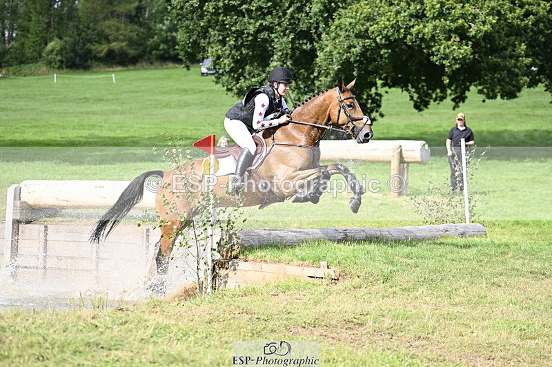 240804-171043-18857 - 703-Holly_Morris-ROYALE_LOUIS