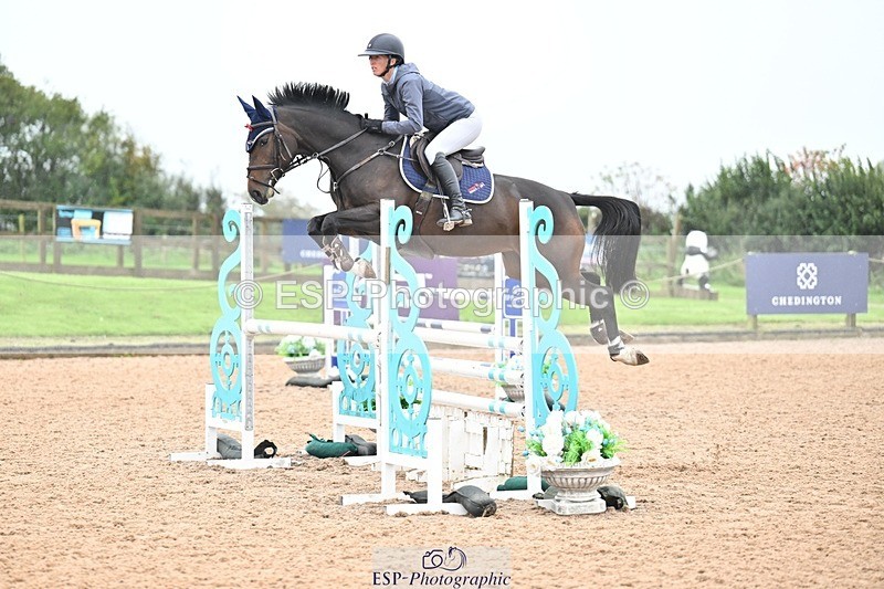 251003-111959-00406 - Cls 2 Newcomers and 1.10m