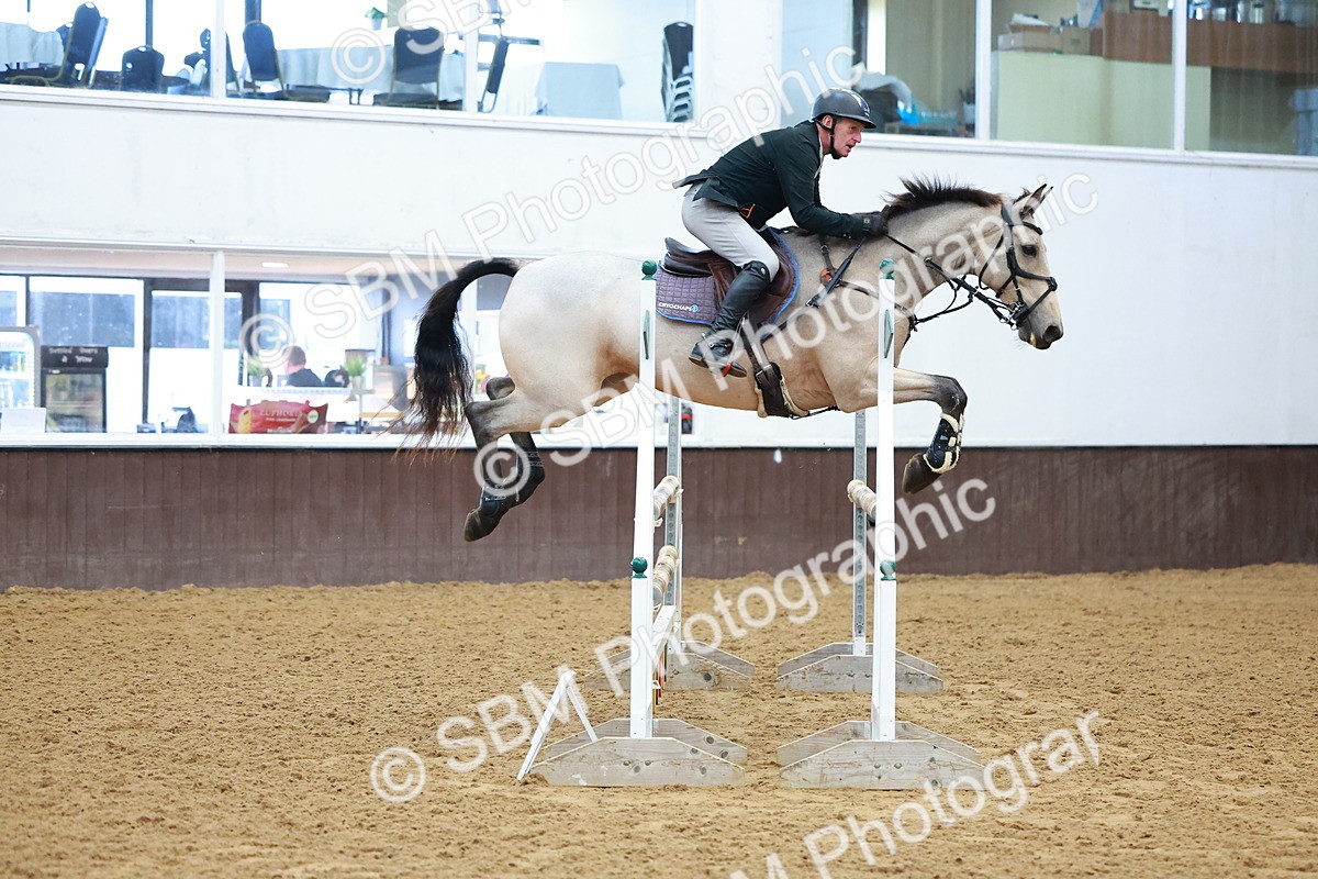 SBM_001691 - Class 4 - Senior Newcomers 1.10m