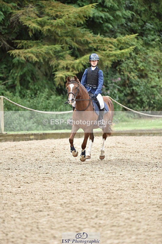 240802-131318-04802 - 80cm Round 2