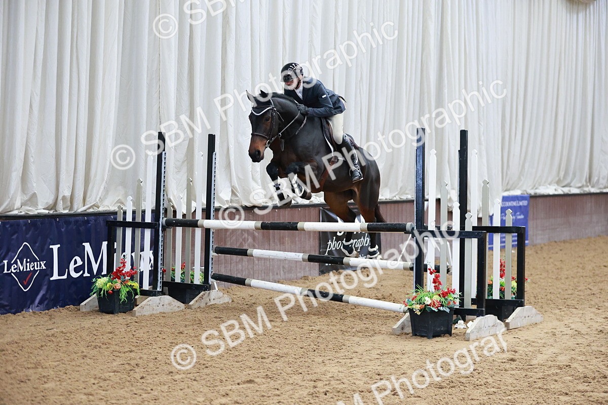 SBM_004151 - Class 11 - Senior Newcomers - 1.10m