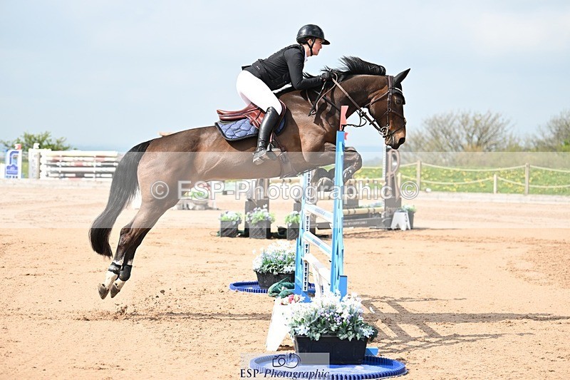 250425-110842-08807 - Cls 14 - 1 Star Bronze Tour