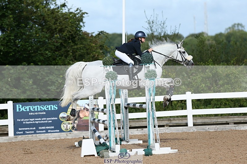 230716A-091857-02074 - Class 30 Children On Horses 1.05m