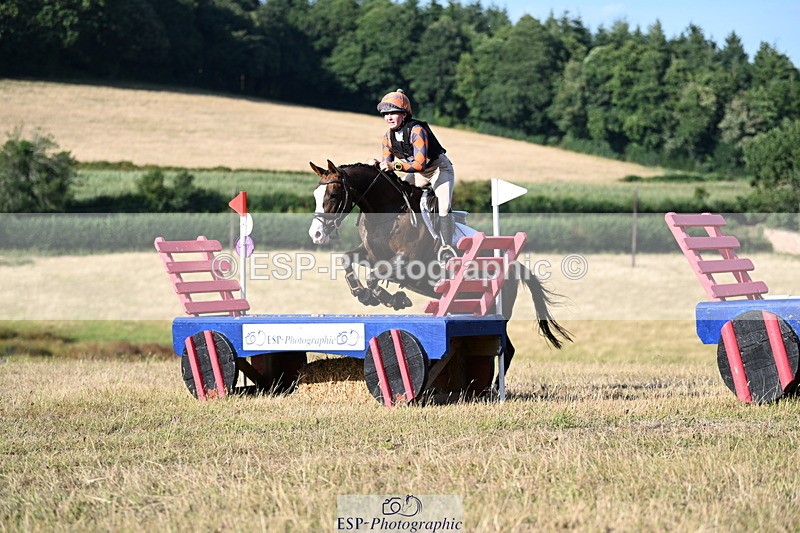 250803A-180350-18583 - R-821-Josephine.Grey-GEMMASTON.ALL.THAT.GLITTERS