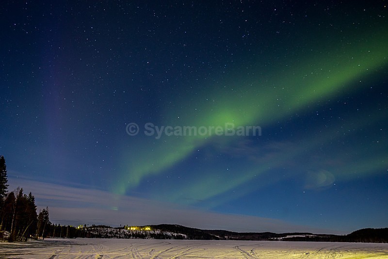 A sprinkling of Aurora - Moments of Light