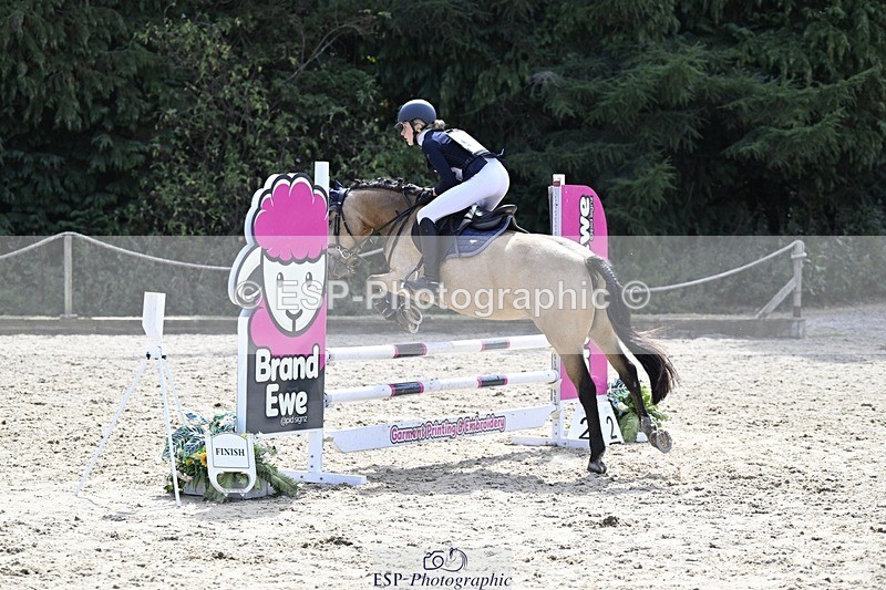 250823A-142937-32523 - WC Round 2 14.00 to 15.00