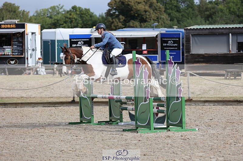 250829A-094908-00327 - Cls 6 85cm Amateur Quali