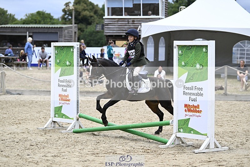 250820A-132209-07093 - Round 1, Start to 1.30pm Break