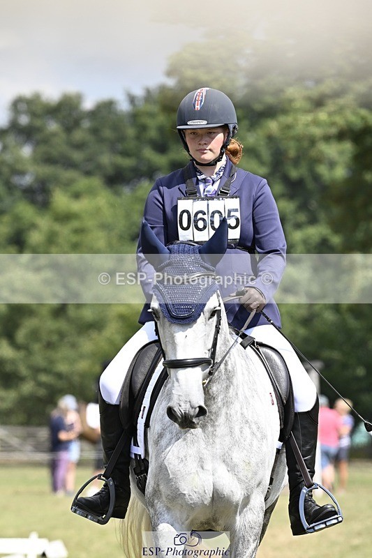 250822A-114538-22367 - DR 11.00 to 12.00