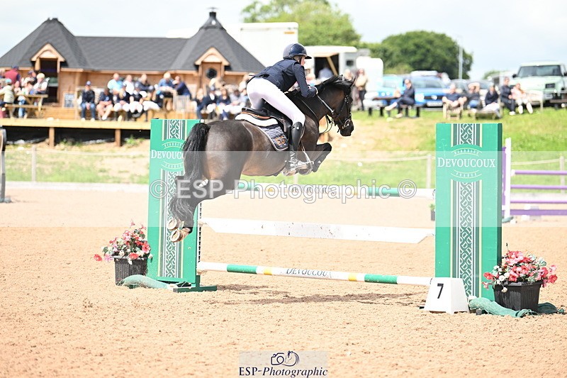 240630A-145455-14487 - Cls 25 HOYS 138cm Jump Off and Presentations