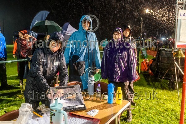 Monument25-520950 - Set Six