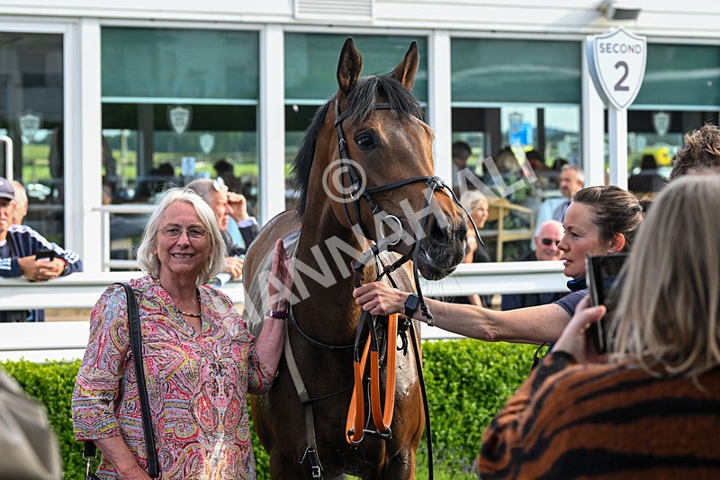 100625-Race 4-Lima Sierra-7076 - Race 4