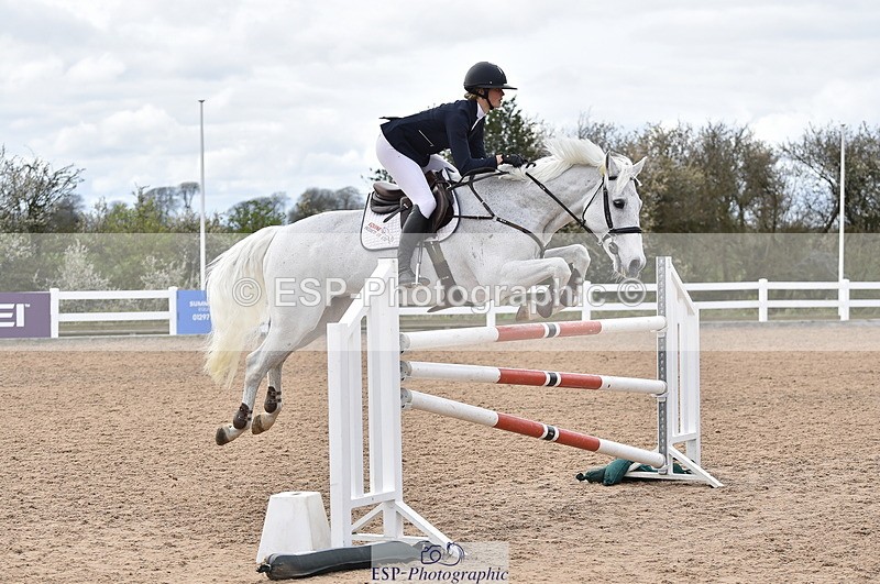 240403A-154016-01016 - Cls 5 Foxhunter and 1.20m Open