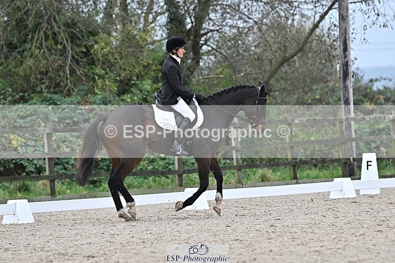 241103-150600-02707 - Novice 1 - 14.44 to 16.08