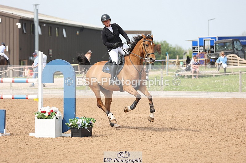 240511A-145100-14444 - Cls 36 National 1.30m Open