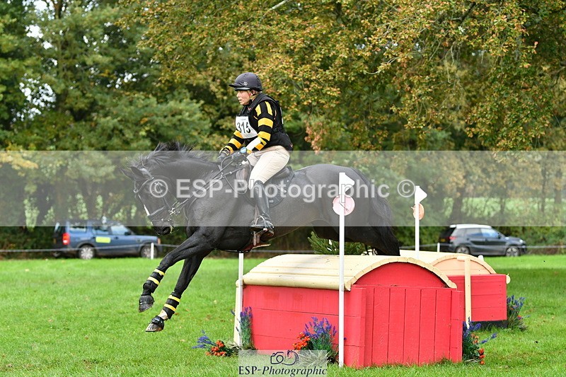 251025A-093410-15378 - D-315-Georgina.Marks