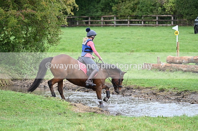 WJ7_0086 - Time at Photographer 11:24 to 11:48