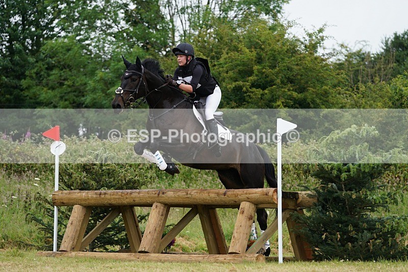 240630X-111220-6122 - 302-Molly_Frampton-OBSIDIAN_ROYALE