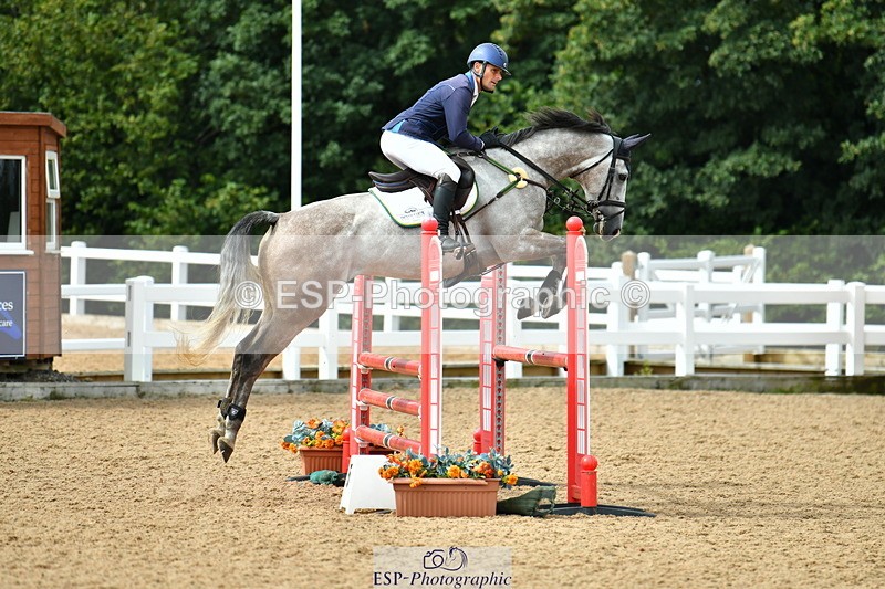 230813A-105609-11583 - Cls 40 A&B Senior Discovery & 1m Open