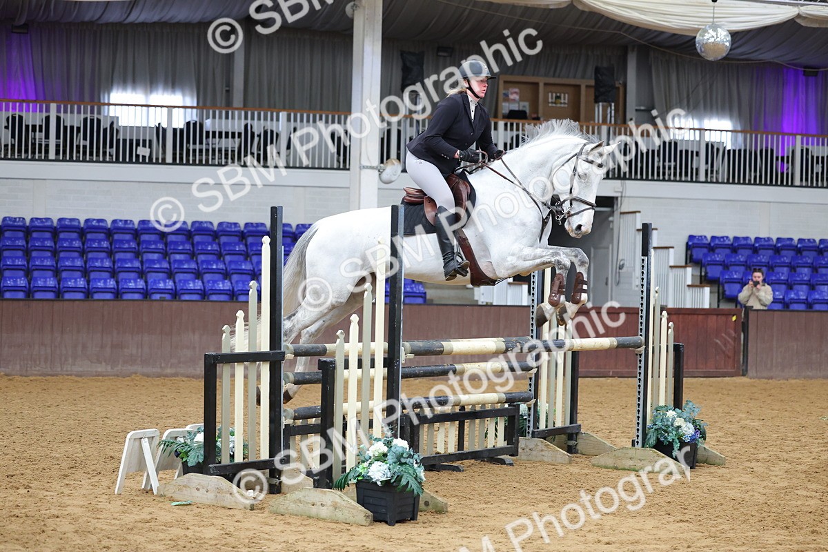 SBM_003012 - Class 8 - Senior Newcomers - 1.10m