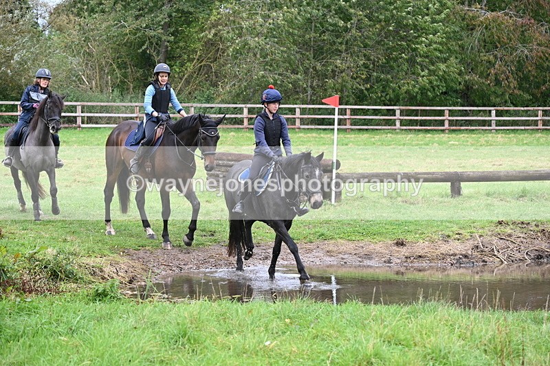 WJ6_3095 - Time at Photographer 11:01 to 11:20