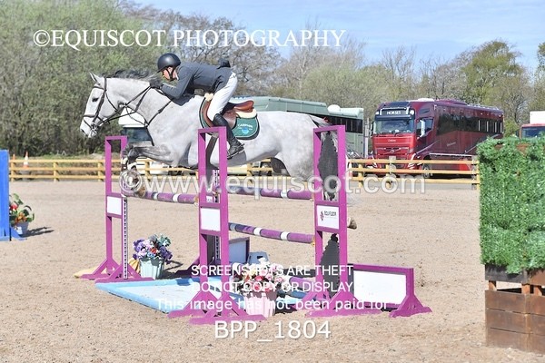 BPP_1804 - CLASS 19 SUN Senior Foxhunter/ 1.20m Open