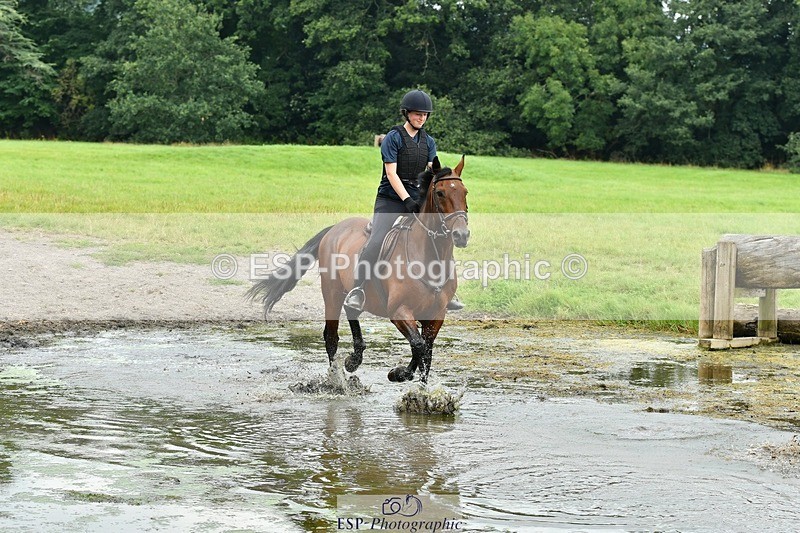 230817-131526-00864 - Theo's 1st Group - XC