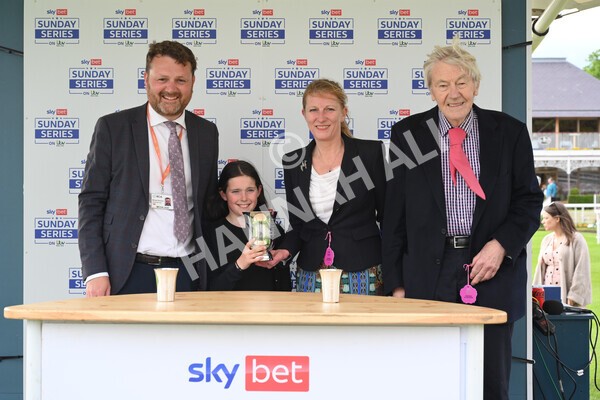 yr22052022r6-55 - Race 6: 6:05pm Sky Bet Sunday Series Stayers Stakes