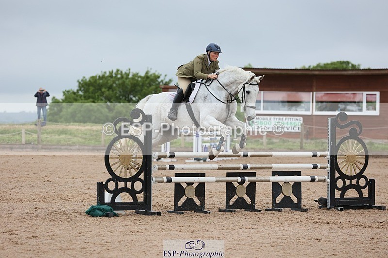 250524-094414-03922 - Cls 13  A&B 1.05m & 1.10m open