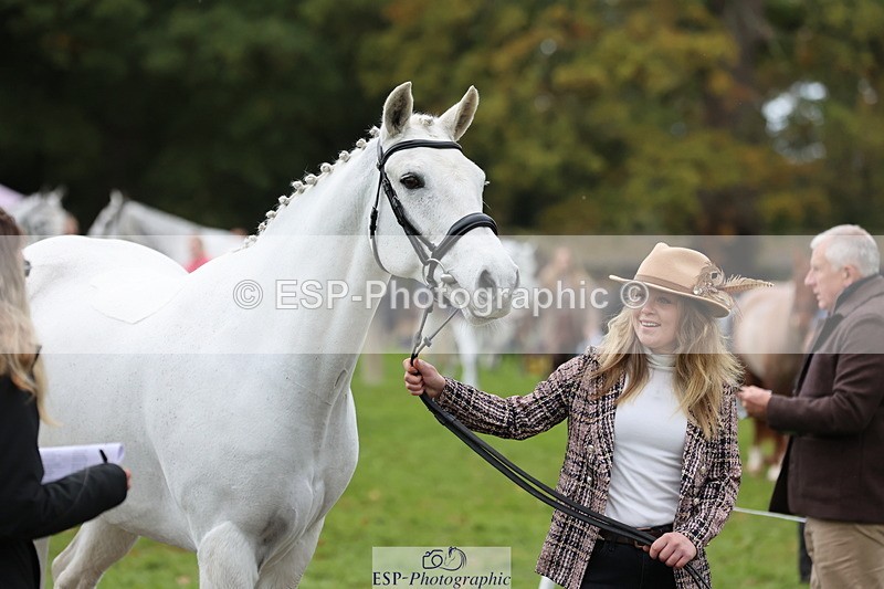 251026A-111752-25355 - G-565-Katie.Maddox