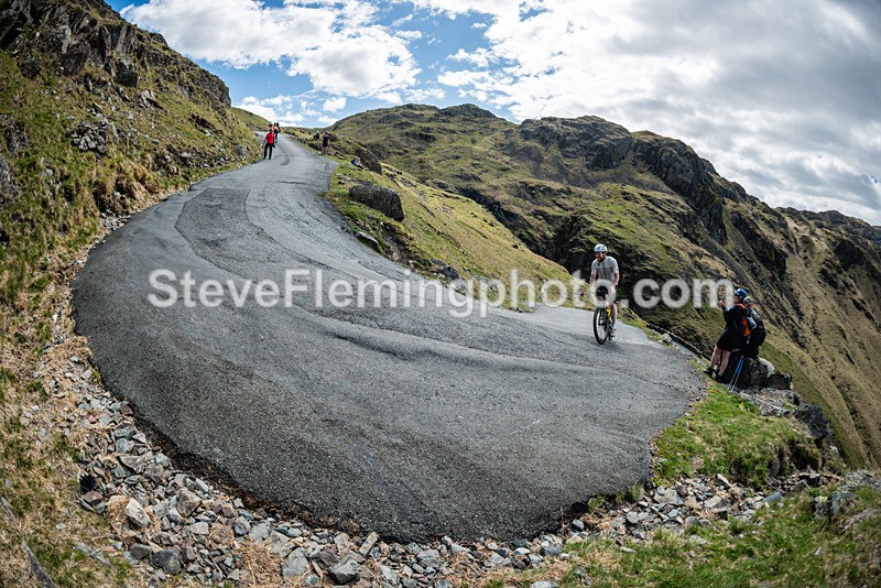 110843 - Hardknott Hairpin 11.00 - 12.00