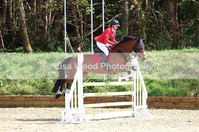3E7A1389 - Class 6: Senior 1.05m