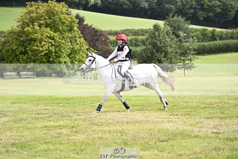 240825X-105207-31452 - 70cm XC 10.00 to 11.00