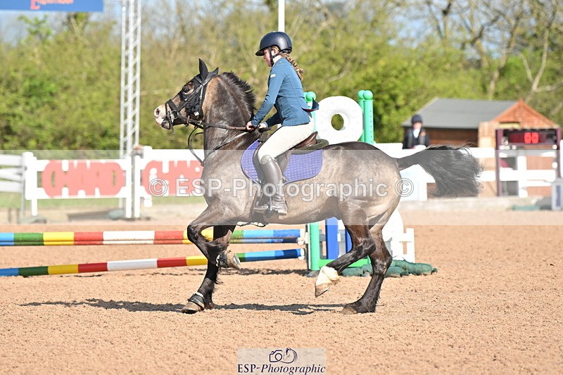 240504A-092324-00109 - Cls 11 Clear Round 50cm