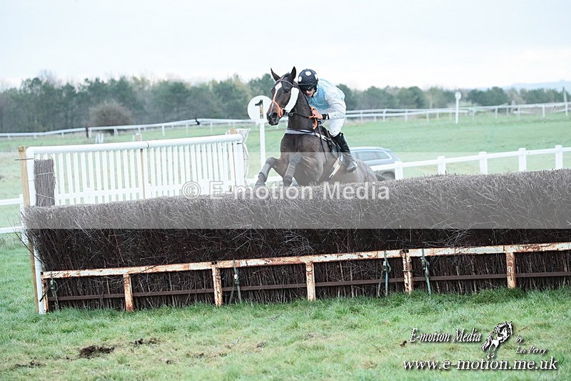 PtP 141225  2582 - New Forest Hounds PtP Larkhill 14/12/25