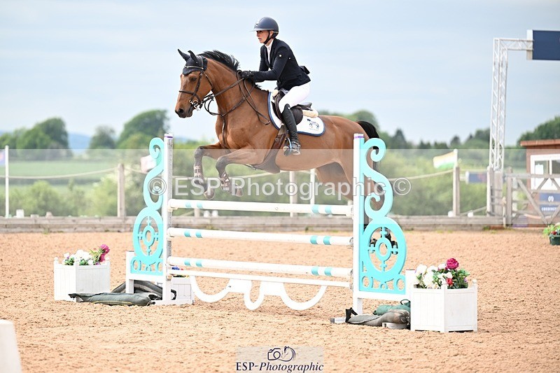 260510-152040-07520 - Cls 41 Snr Foxhunter
