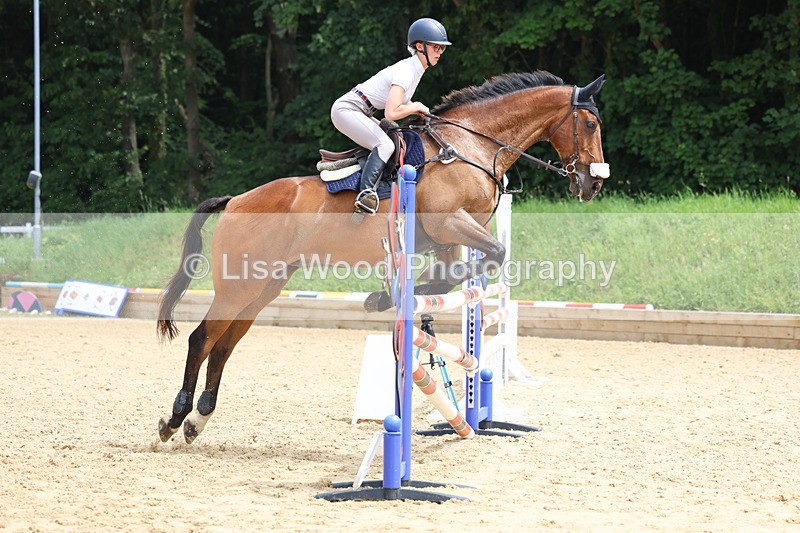 3E7A6155 - Class 7: Senior 1.05m