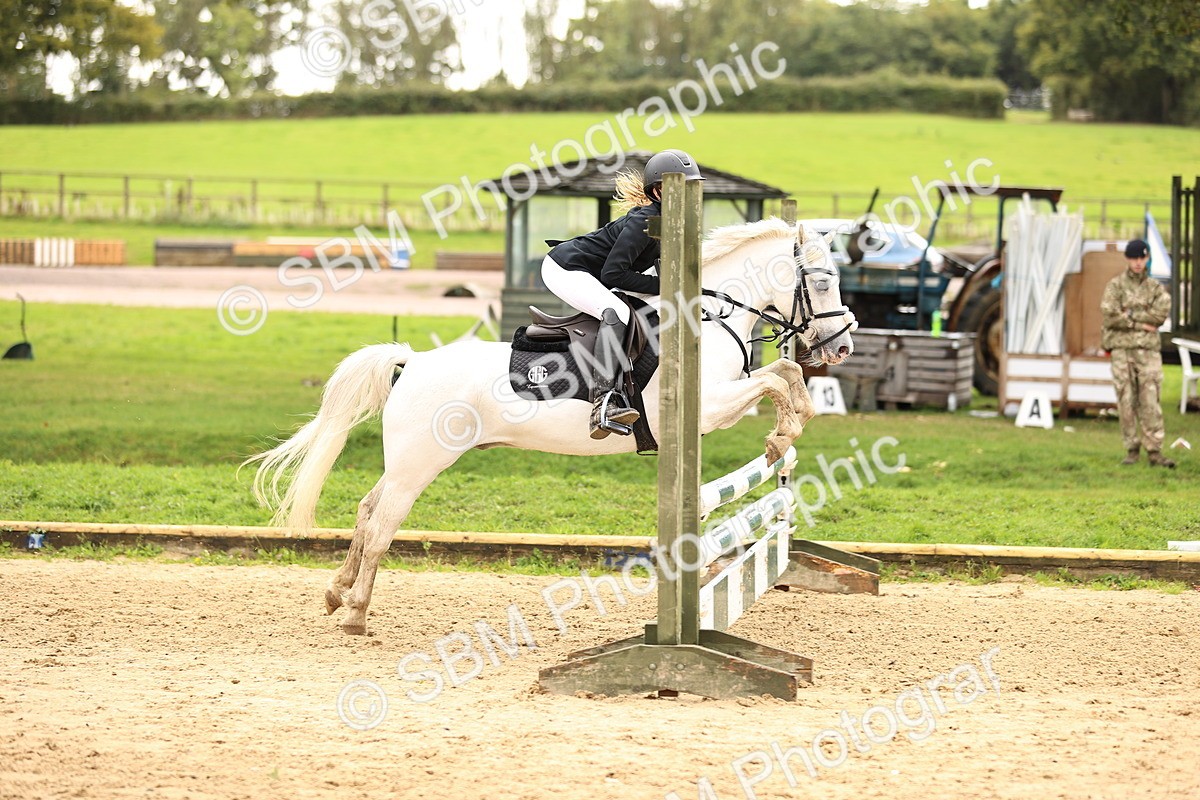 SBM_44761 - J9 - Junior Pony 70cm Championship