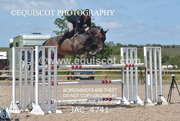 JAC_4741 - CLASS 8 National 1.30m Open