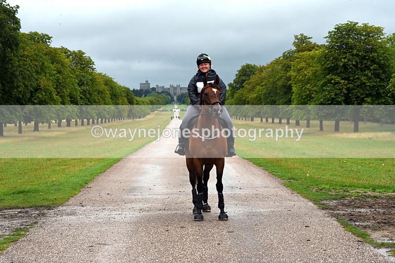 TT3_8729 - Time at Crossing 11:44 to 12:54