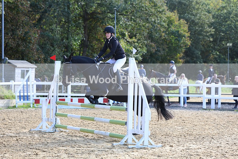 3E7A5086 - Class 9: 80cm Senior