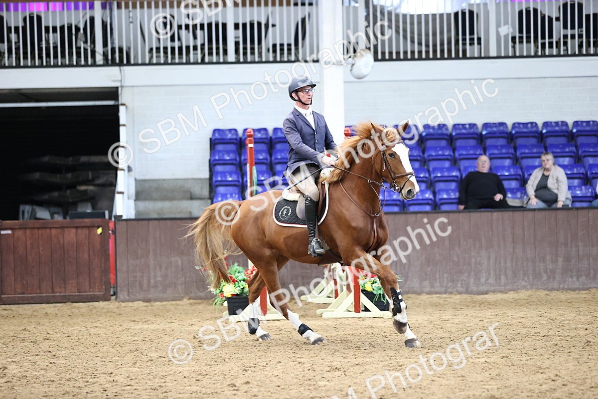 SBM_001642 - Class 4 - Senior Newcomers - 1.10m Open