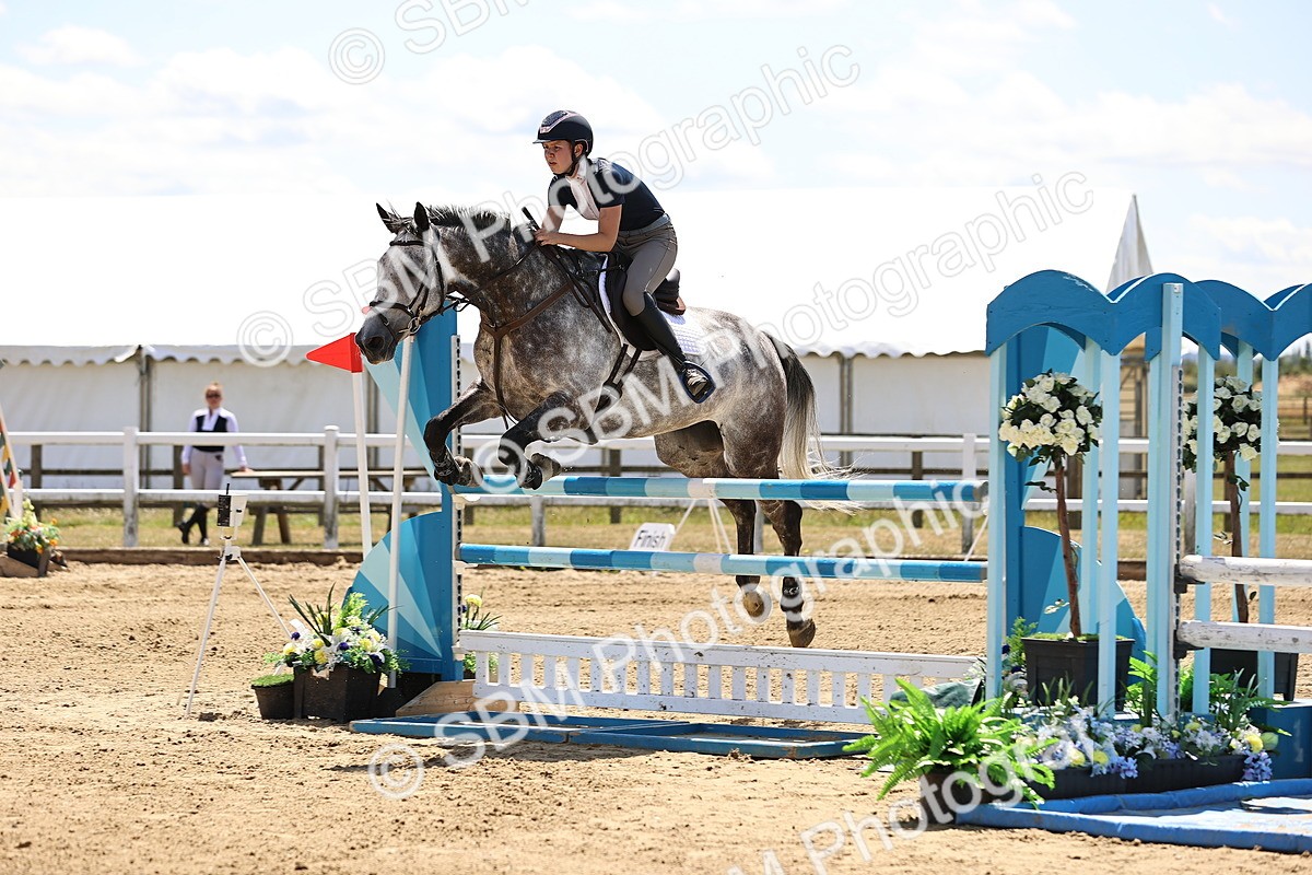 SBM_014410 - Class 15 - Senior Newcomers - 1.10m Open