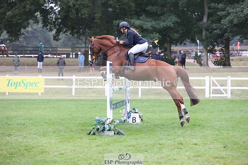 250830A-130521-06549 - Cls 16 Snr Newcomers and 1.10m Open